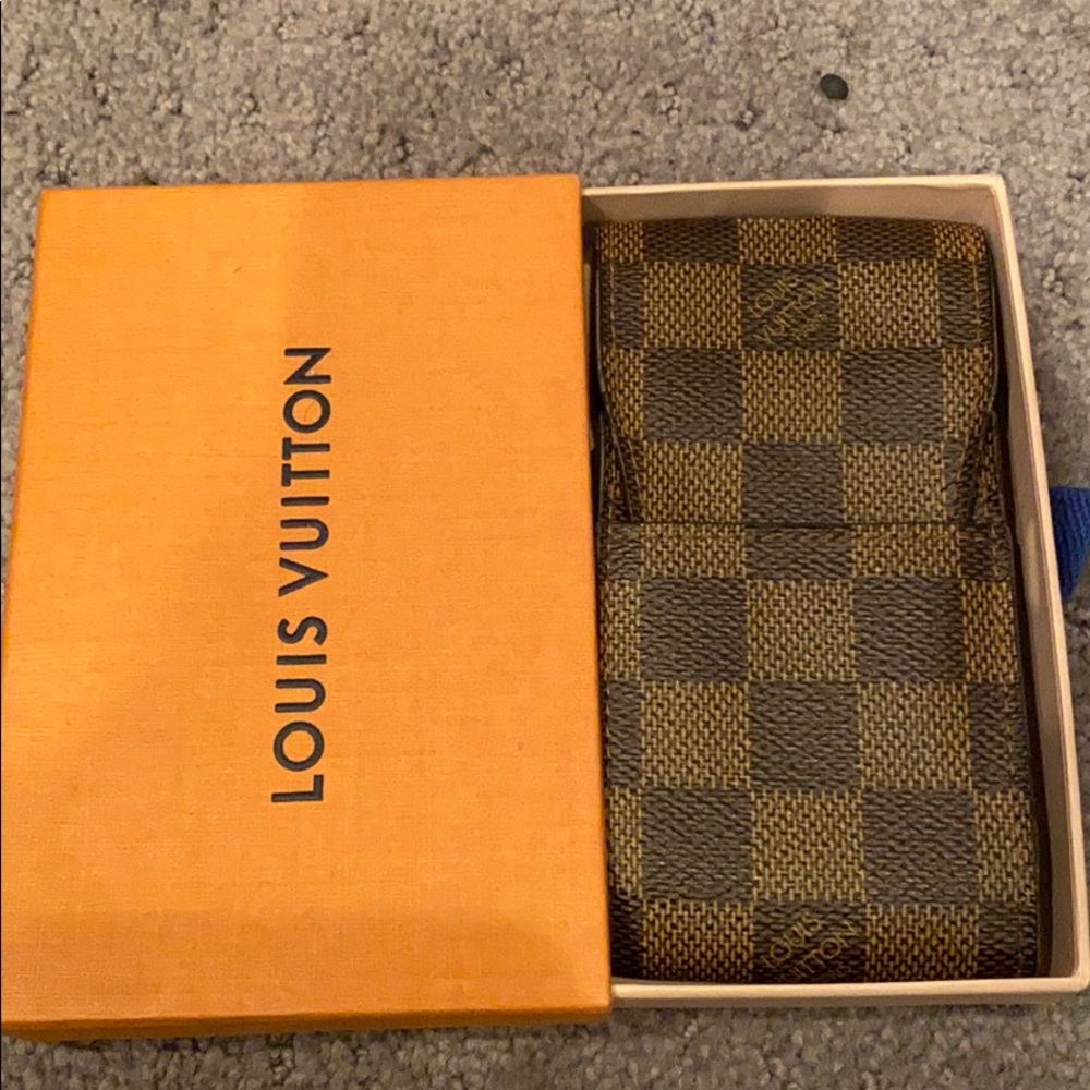 Louis vuitton damier leather case